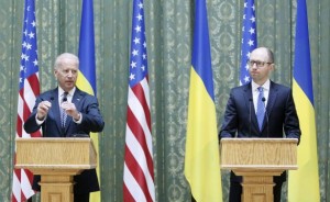 U.S. Vice President Joe Biden and Ukraine's Prime Minister Arseny Yatseniuk attend a media briefing in Kiev