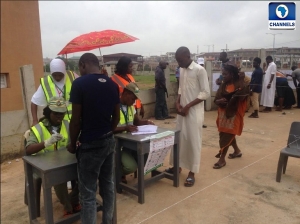 Voters get accredited before voting