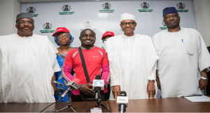 Buhari meets man who trekked from lagos to abuja