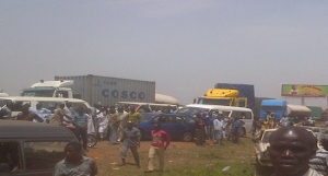 Protesting Tanker Drivers Block Kaduna-Zaria Expressway