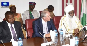 Aliko Dagote, Steve Schanerzman and Muhammed-Sanusi-II meet with Buhari