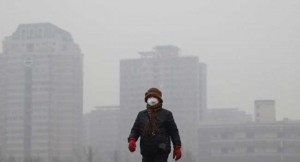 China Pollution: First Ever Red Alert Takes Effect In Beijing