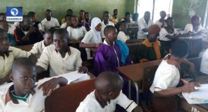 Osun-students-garments-hijab-classroom2