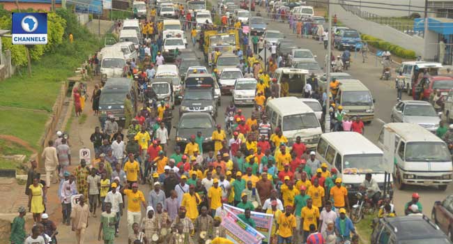 Oyo Students, Traders Protest