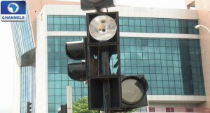 Traffic-light-thieves