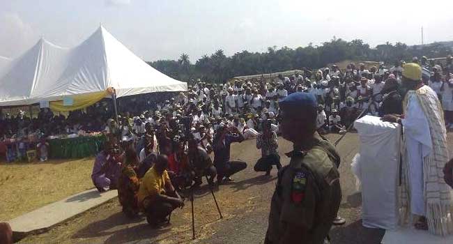 Ooni Of Ife Pays Surprise Visit To Osun NYSC Camp At Ede