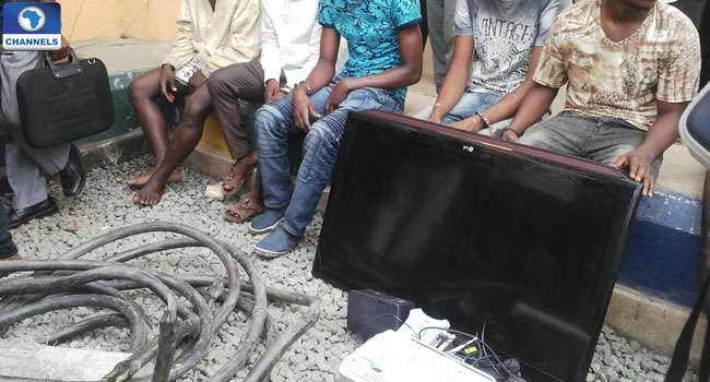 vandals-arrested-by-police