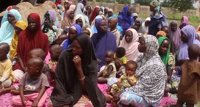 Nigerian Army Donates Instructional Materials To Adamawa IDPs