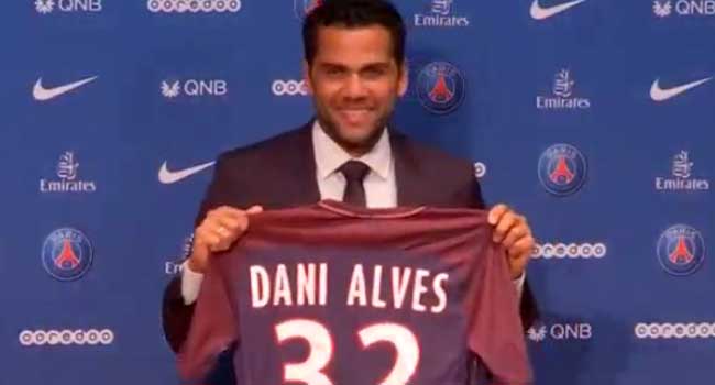 PSG sign Dani Alves, Douglas Costa joins Juventus — TRANSFER WRAP PSG sign Dani Alves, Douglas Costa joins Juventus — TRANSFER WRAP