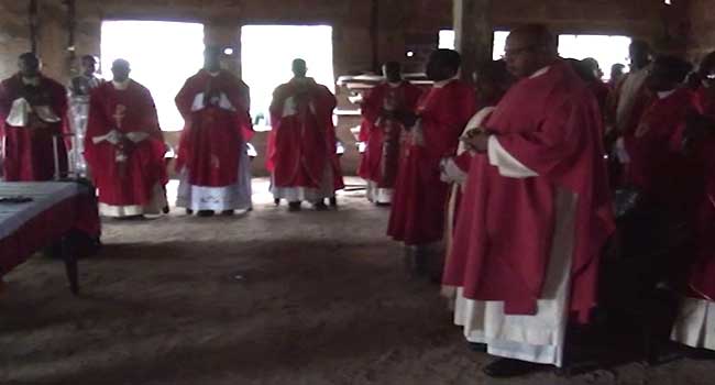 Death toll in Nigerian church massacre rises to 11 Death toll in Nigerian church massacre rises to 11