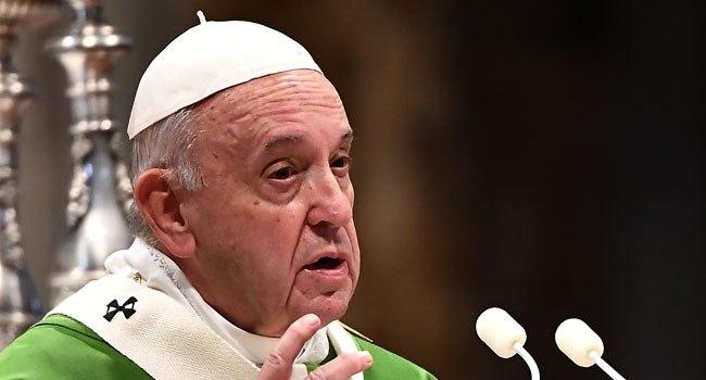 Pope Francis delivers his homily during the mass to mark the World Day of the Poor, on November 17, 2019 at Saint Peter's basilica in Vatican. Vincenzo PINTO / AFP
