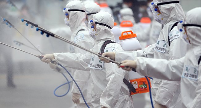 Coronavirus: South Korea churches halt services as cases soar