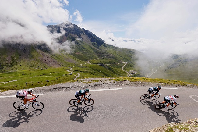 Child’s Play Tadej Pogačar Wins Tour De France Mountain Again Tour de france 3