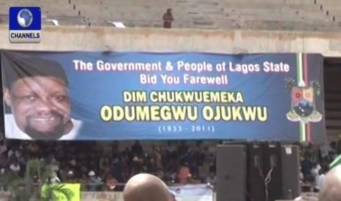 Dim Chukwuemeka Odumegwu Ojukwu Mourned by Thousands