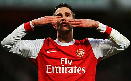 Van Persie equals another Premier League scoring record