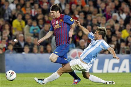 Messi breaks Mueller record with 68th goal