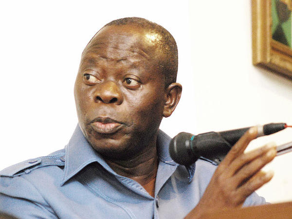 Oshiomhole Dissolves Edo State Civil Service Commission