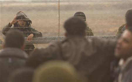 Israeli gunfire kills Palestinian near border after truce