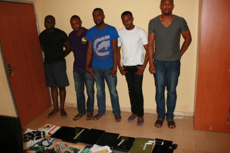 EFCC Arrests 5 Internet Fraudsters in Enugu