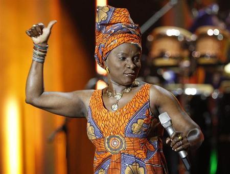 Angelique Kidjo wins Songlines Best Artist award