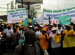 Ogun Teachers Suspend Strike