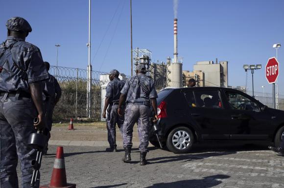 South African Police Deploy In Platinum Belt As Strike Breaks