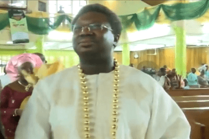 Metrofile: Chief Okeowo Donates To Church In Remembrance Of Father