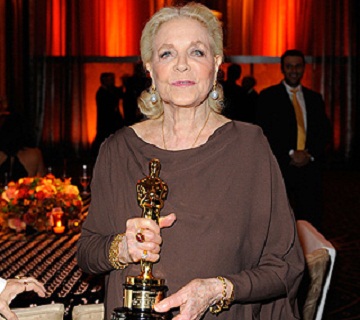 Legendary Actress Lauren Bacall Dies At 89