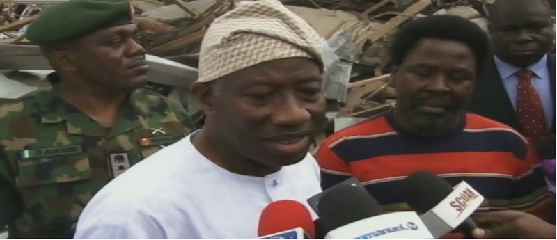 Goodluck Jonathan at Synagogue Church.