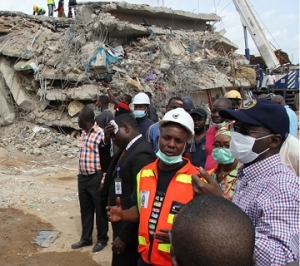 fashola_at_Synagogue_Church_of_all_nation