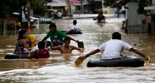 Philippines’ Typhoon Koppu Brings Severe Floods