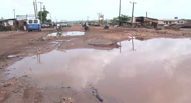 FG Commences Repair Of 2.5km Umuahia-Ikot Ekpene Road - CHANNELS TELEVISION