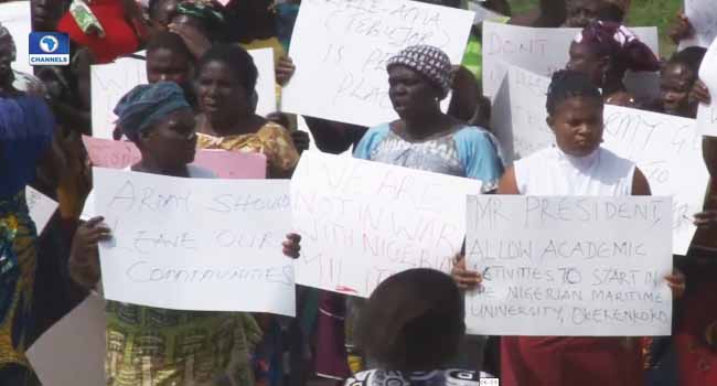 gbaramatu women, protest, Army