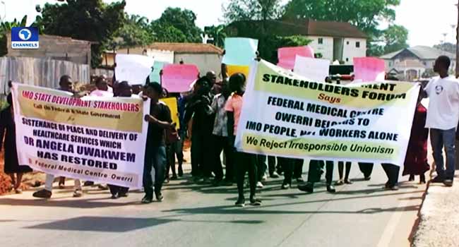 Imo Residents Protest Prolonged Crisis At FMC Owerri