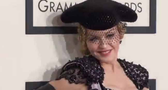 Madonna Seeks To Stop NY Auction Of Tupac Break-Up Letter