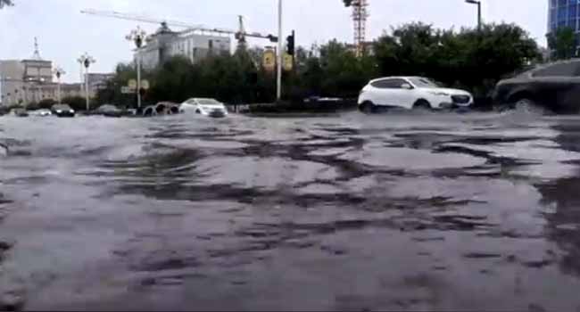Heavy Rain Kills 9 In Central, South China