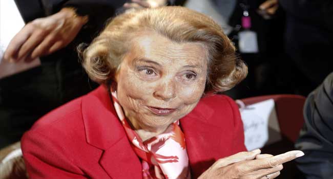 World’s Richest Woman Dies At 94