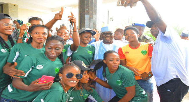 Governor AlMakura’s Meeting With Nasarawa Amazons In Photos Channels