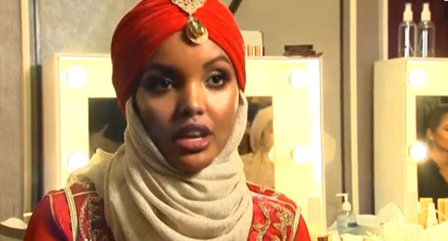 Somali-Born Supermodel Celebrates Hijab In ‘Modest’ Fashion Show
