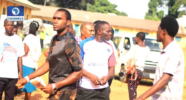 #AnambraDecides: Voters Storm Polling Units For Election