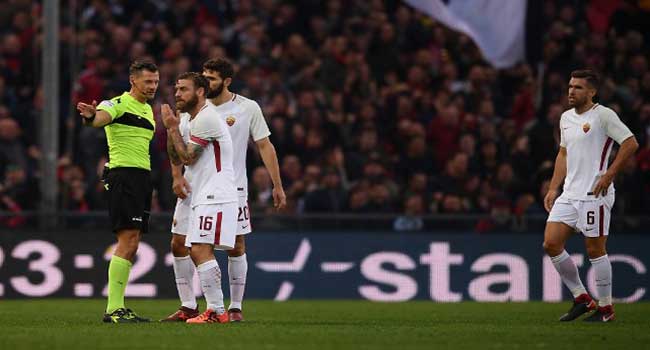 Roma Captain De Rossi Gets Two-Match Ban