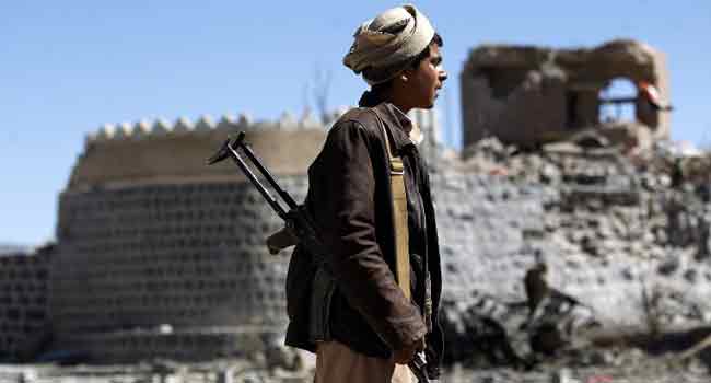 Dozens Killed In Fresh Yemen Air Strikes, Clashes