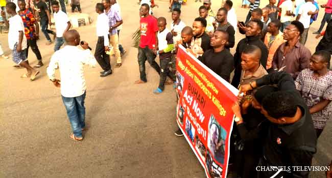 PHOTOS: Youths Protest Alleged Herdsmen Killings In Benue