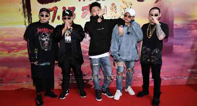 Chinese Rapper Accused Of Sexism Blames ‘Black Music’