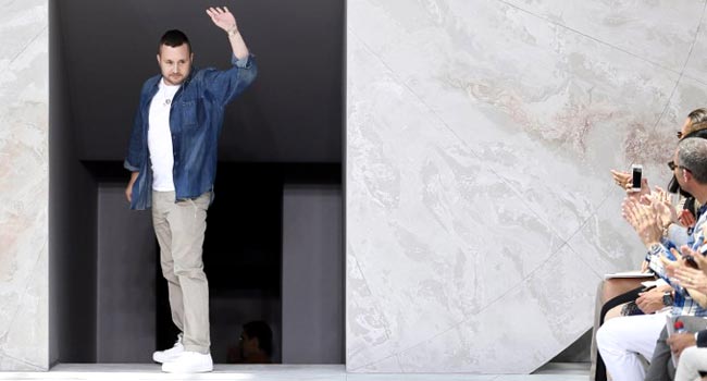 Kim Jones, the Designer Who Brought Streetwear to Louis Vuitton, Is Moving  On