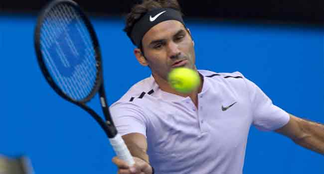 Rain Halts Federer's Opening Match At Indian Wells