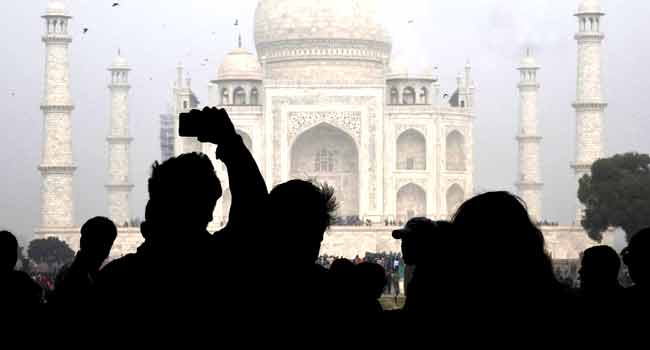 India Restricts Visitors To Save Taj Mahal