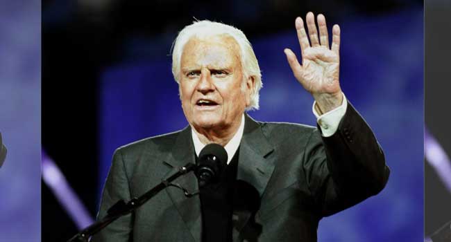 Trump, Carter, Bush Others Pay Tribute To Billy Graham