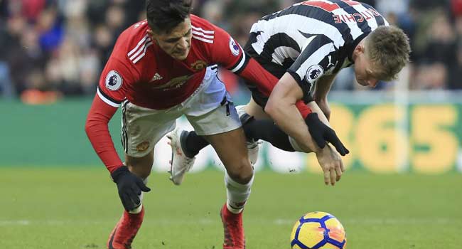 Ritchie Strikes As Newcastle Stun Manchester United