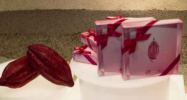 Valentine: Japan Produces World First Naturally Bright Pink Chocolate